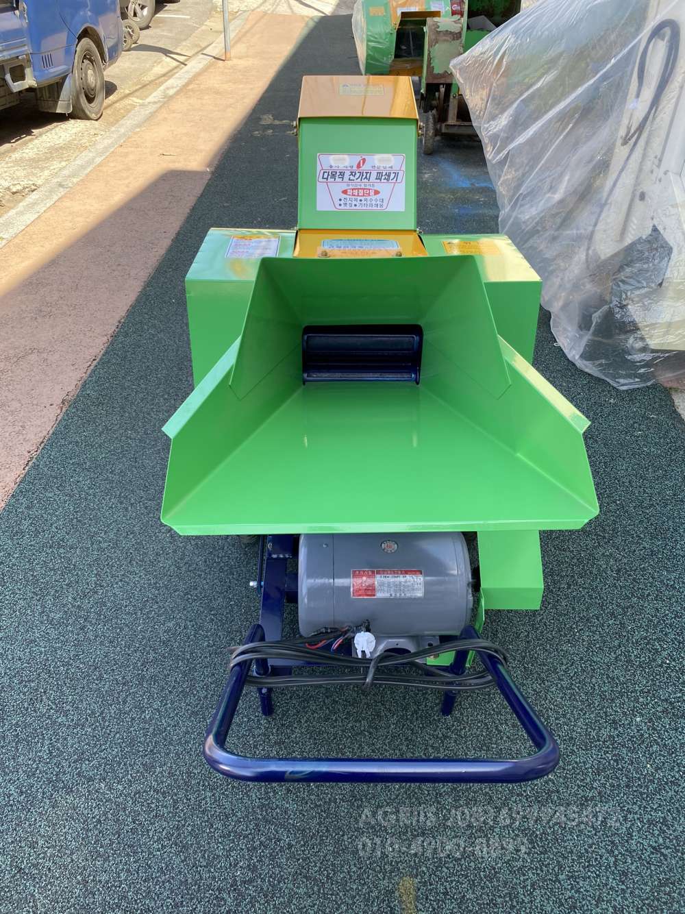  이동식 잔가지 파쇄기 이동식 잔가지 파쇄기 