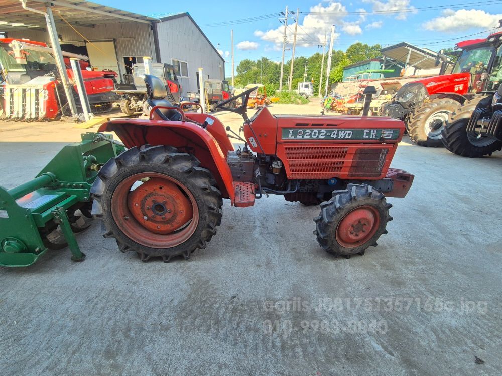 Daedong Tractor L2202-4WD 