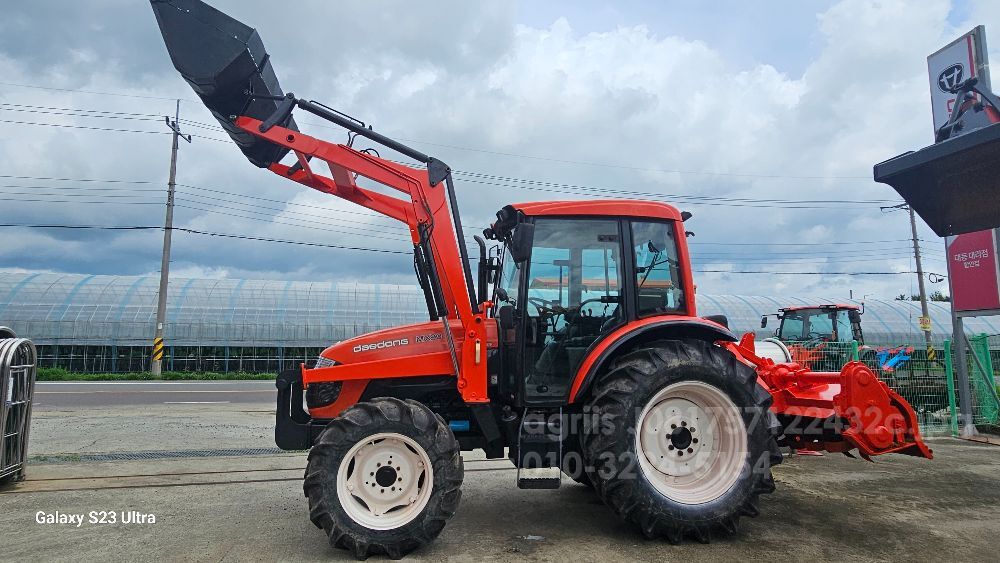 Daedong Tractor MX90 (90hp)