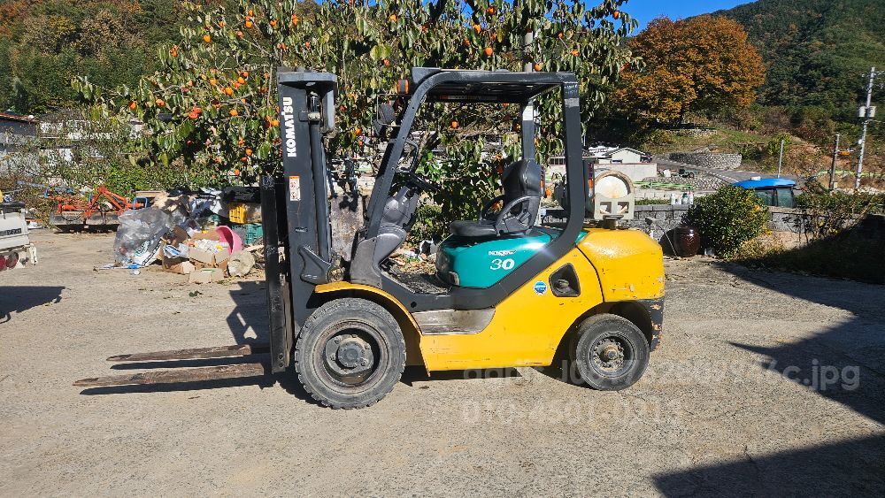 Komatsu Forklift 3톤 (3톤톤)