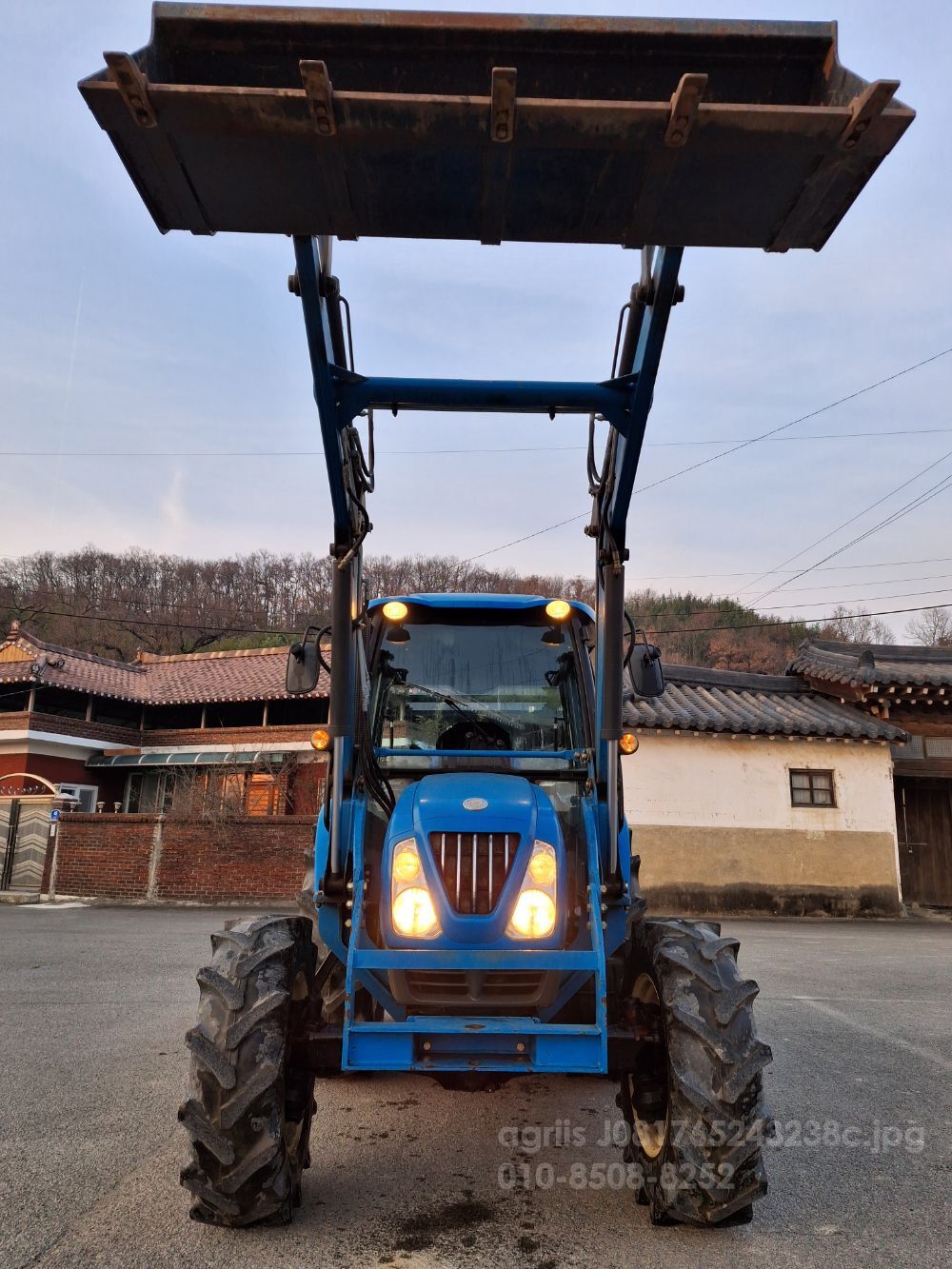 LS 트랙터 U6157 (57마력)