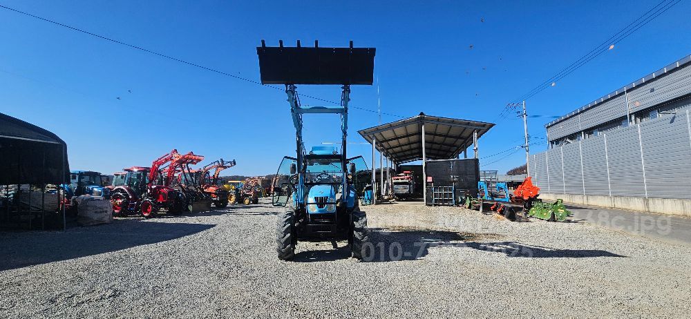 LS Tractor L7030 (85hp)