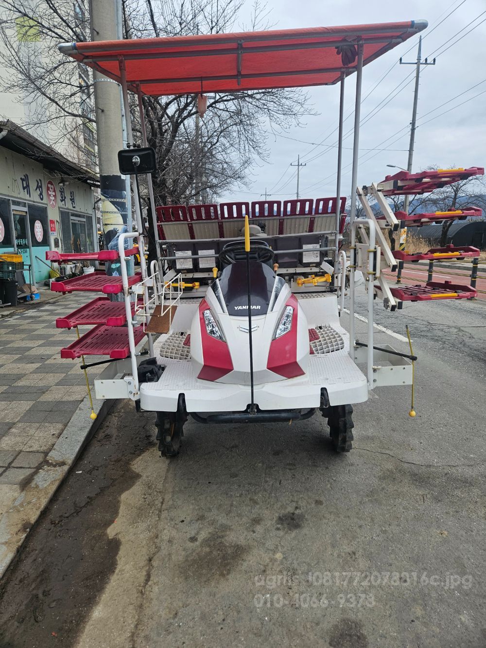 Yanmar Rice transplanter YR60D (6Rows)