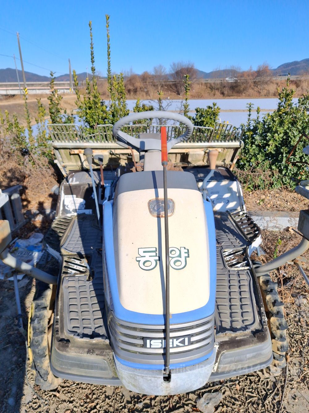 TYM 콤바인 ISEKI (6조식)