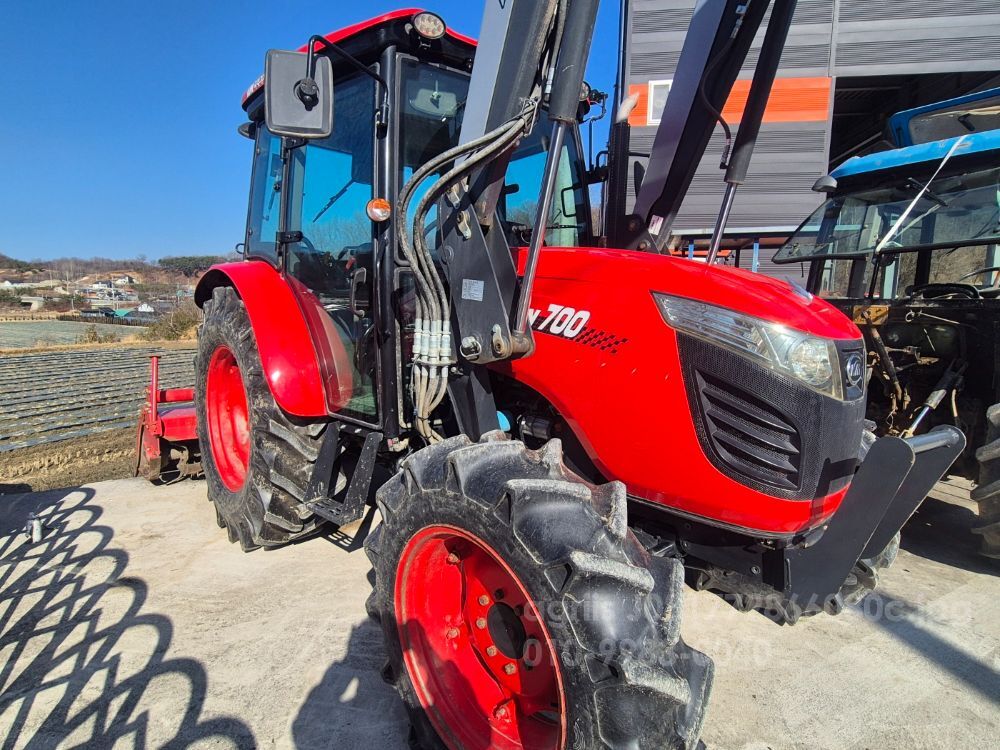Kukje Tractor LUXEN700 (70hp)