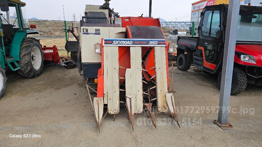 Daedong Combine Harvester R1-350 (3Rows)