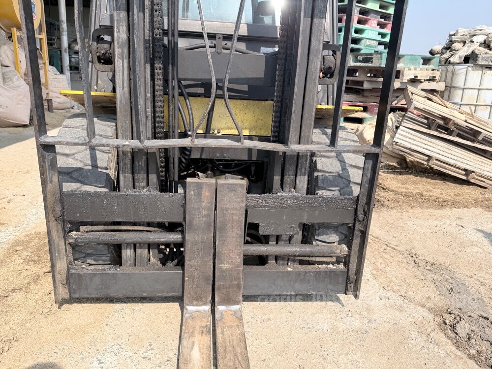 Hyundai Forklift 25D-9S (2.5톤)