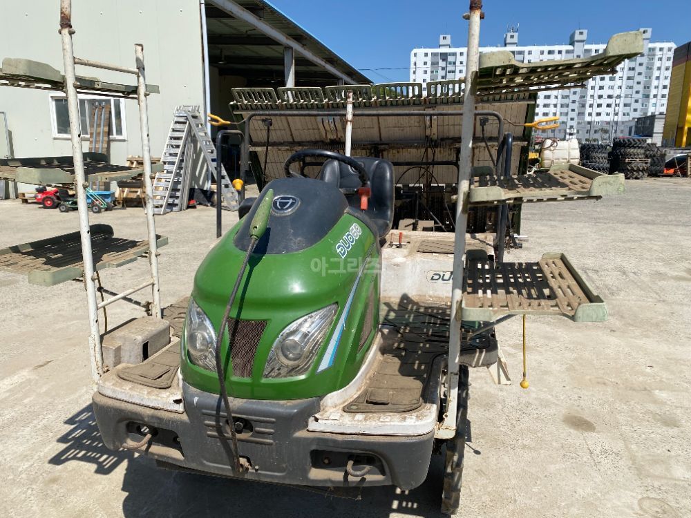 대동 이앙기 DUO60 (6조식)