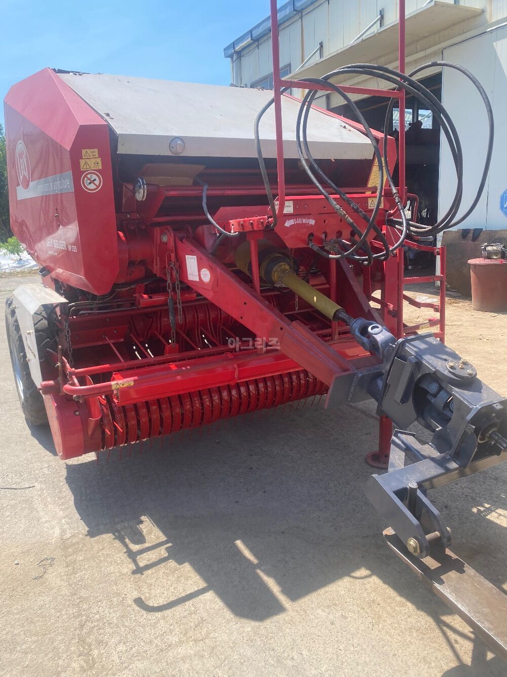 LELY  WE 원형베일러 RP235