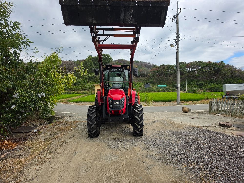 TYM Tractor TX853 (85hp)
