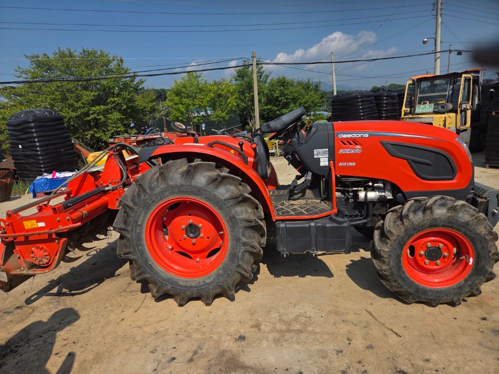 Daedong Tractor DK450 (45hp)