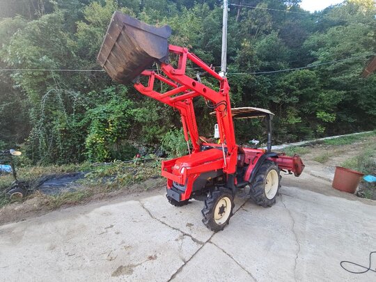 TYM 트랙터 T300 (30마력)