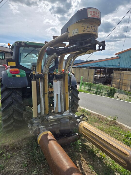  Bale Wrapper 탕코 1320 