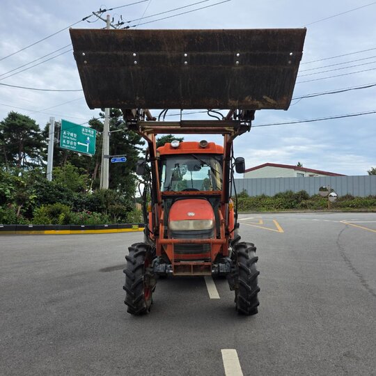 Daedong Tractor D500 (50hp)